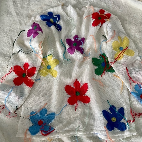 Multi-Color Knit Top - Picture 6 of 7